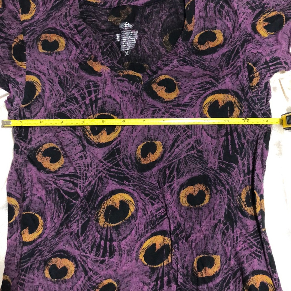 Shirt - Picture 4 of 4